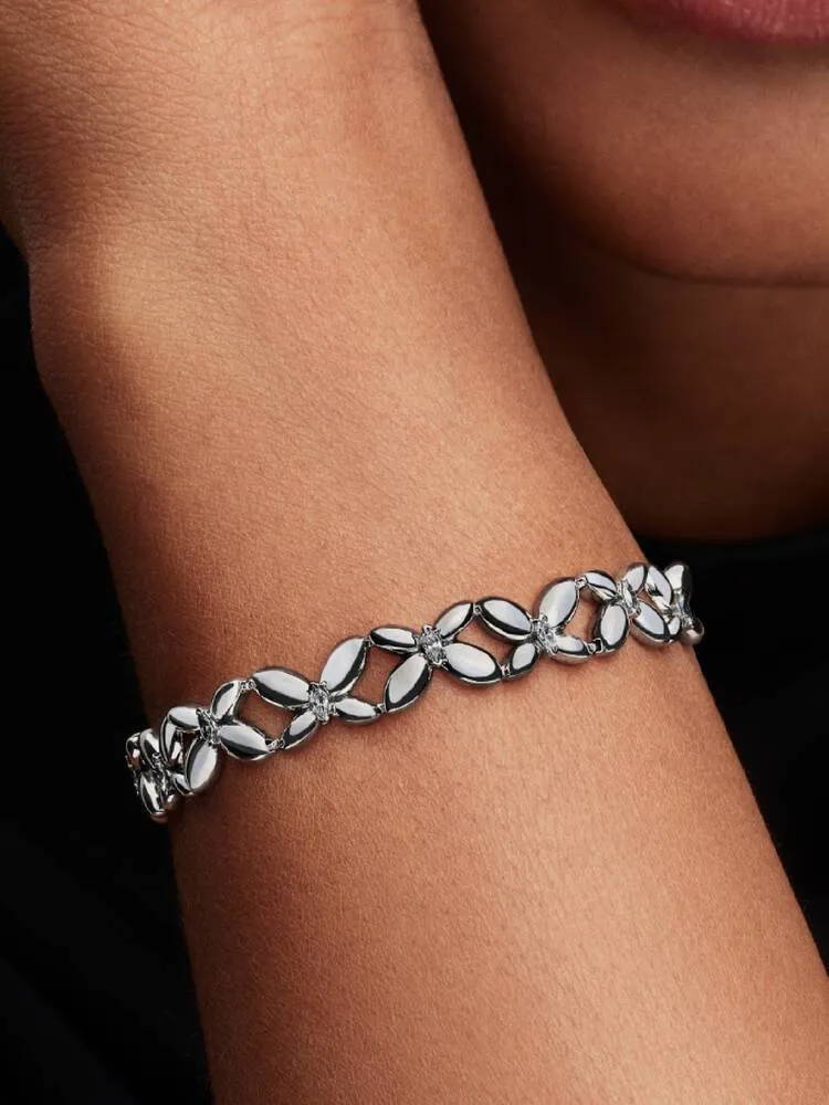 Butterfly sterling silver bracelet with clear cubi
