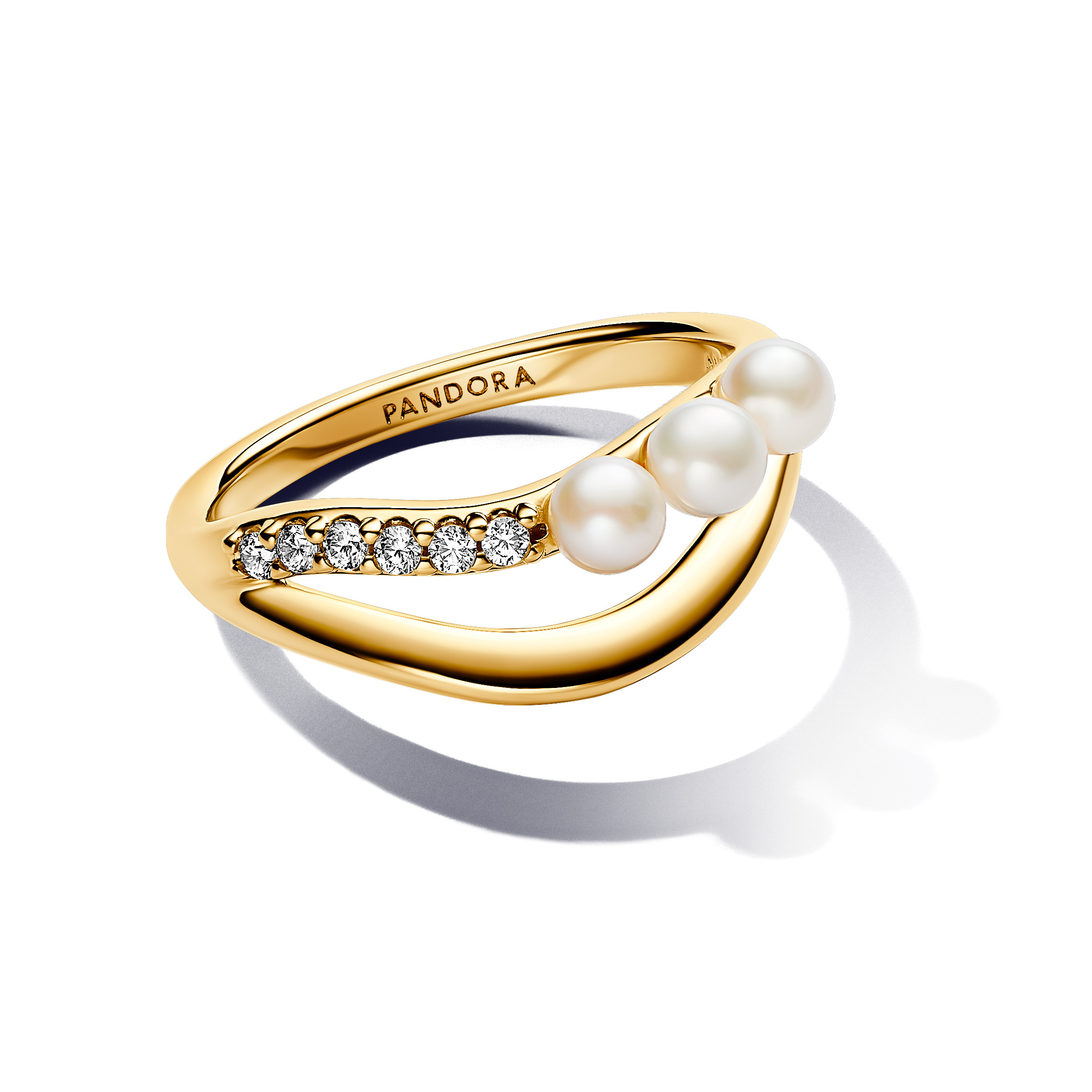 14k Gold-plated ring with white treated freshwater