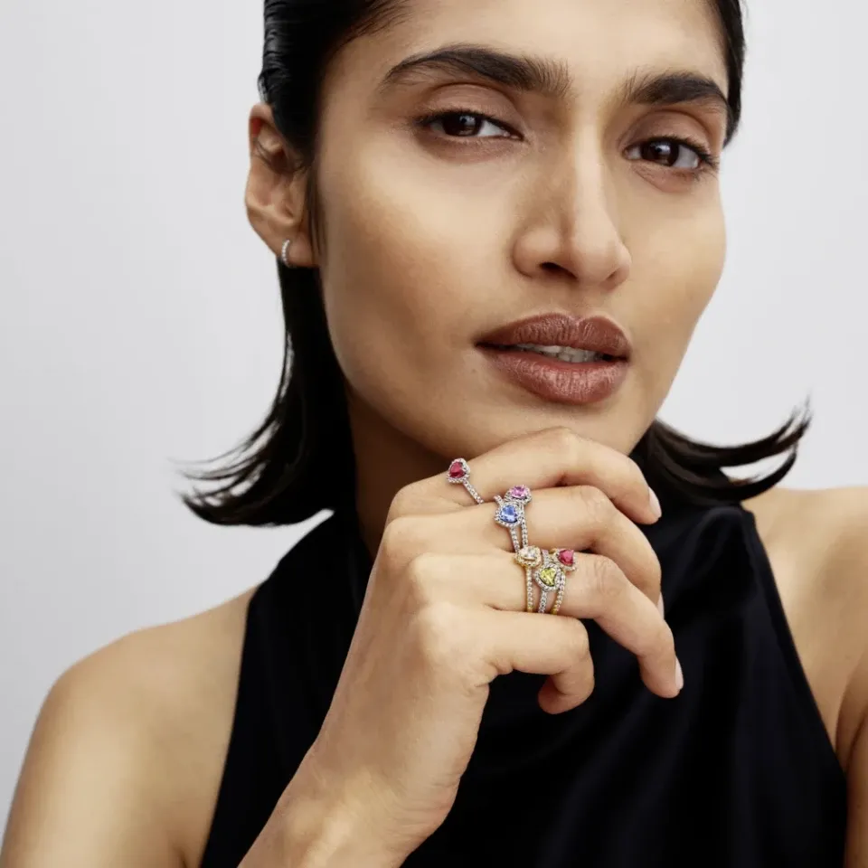 Heart sterling silver ring with vibrant yellow and clear cubic zirconia/198421C06-56