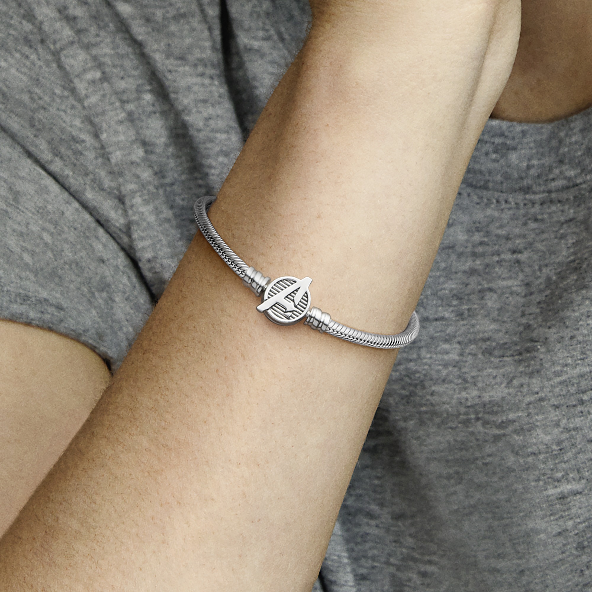 Snake chain sterling silver bracelet with Marvel T