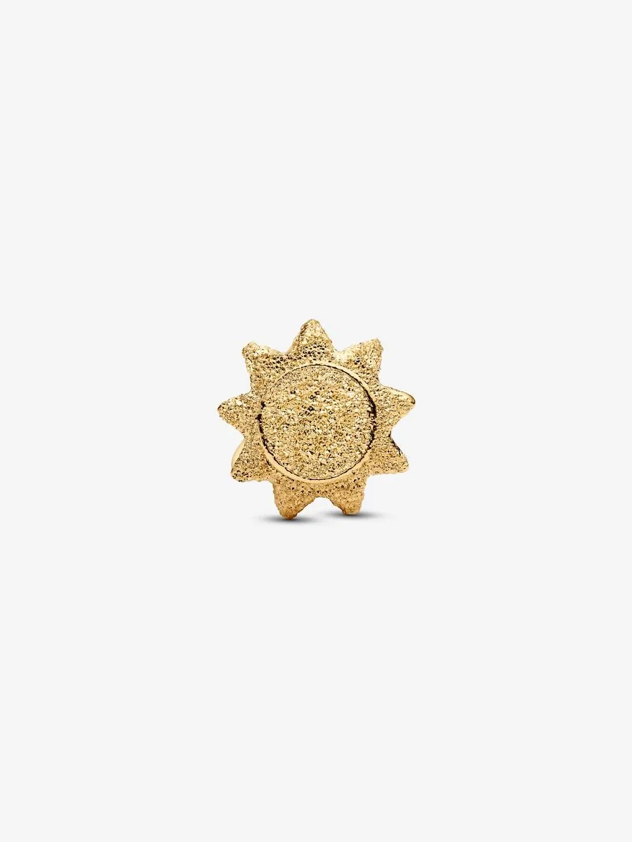 Textured sun 14k gold-plated mini charm / 764052C00