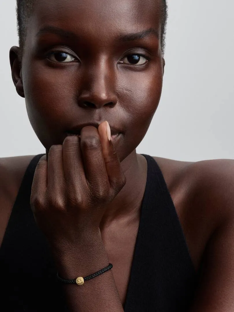 Textured happy face 14k gold-plated mini charm/ 764526C00