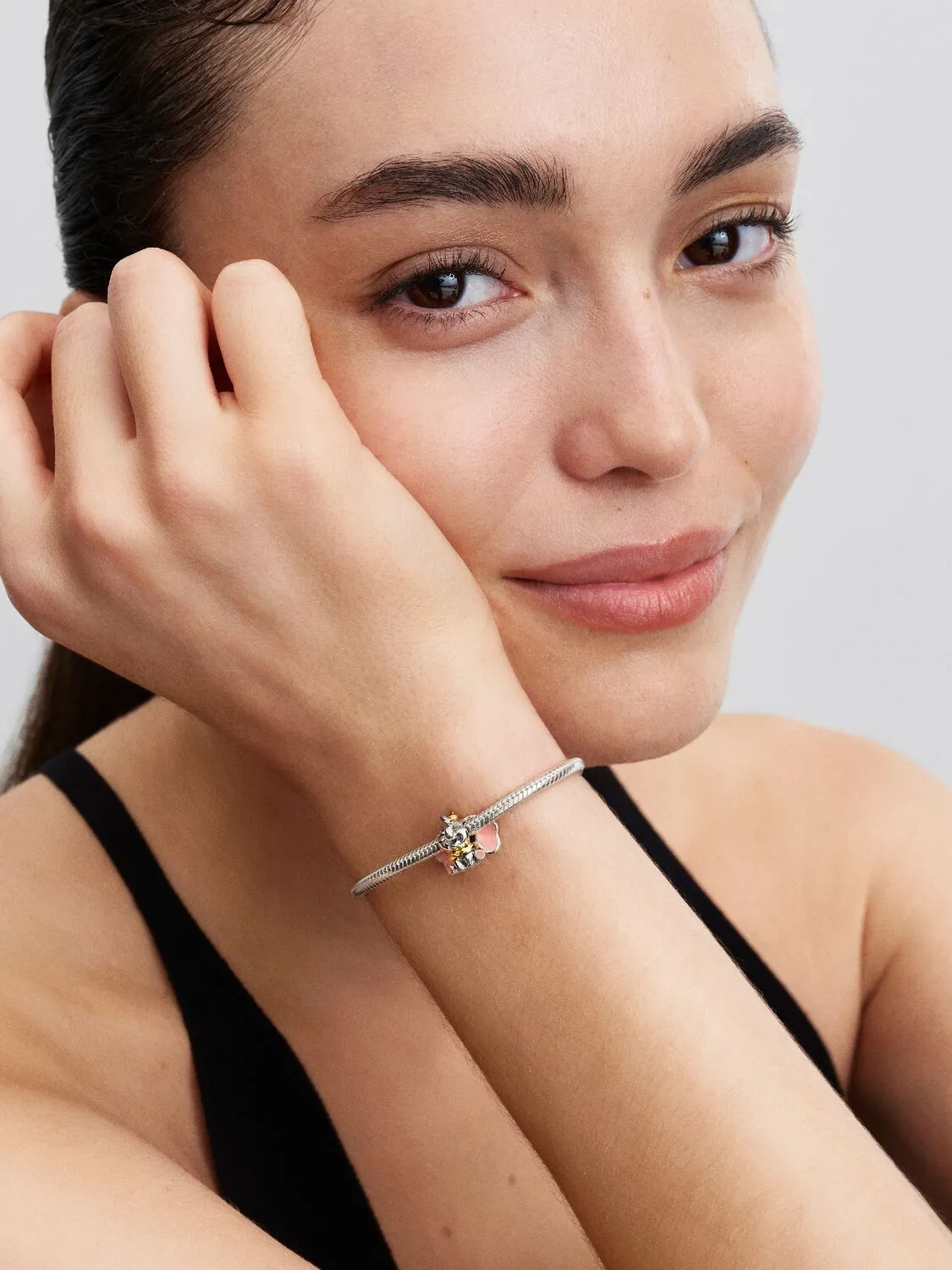 Disney Dumbo sterling silver and 14k gold-plated charm with glittery pink and purple enamel / 764023C01