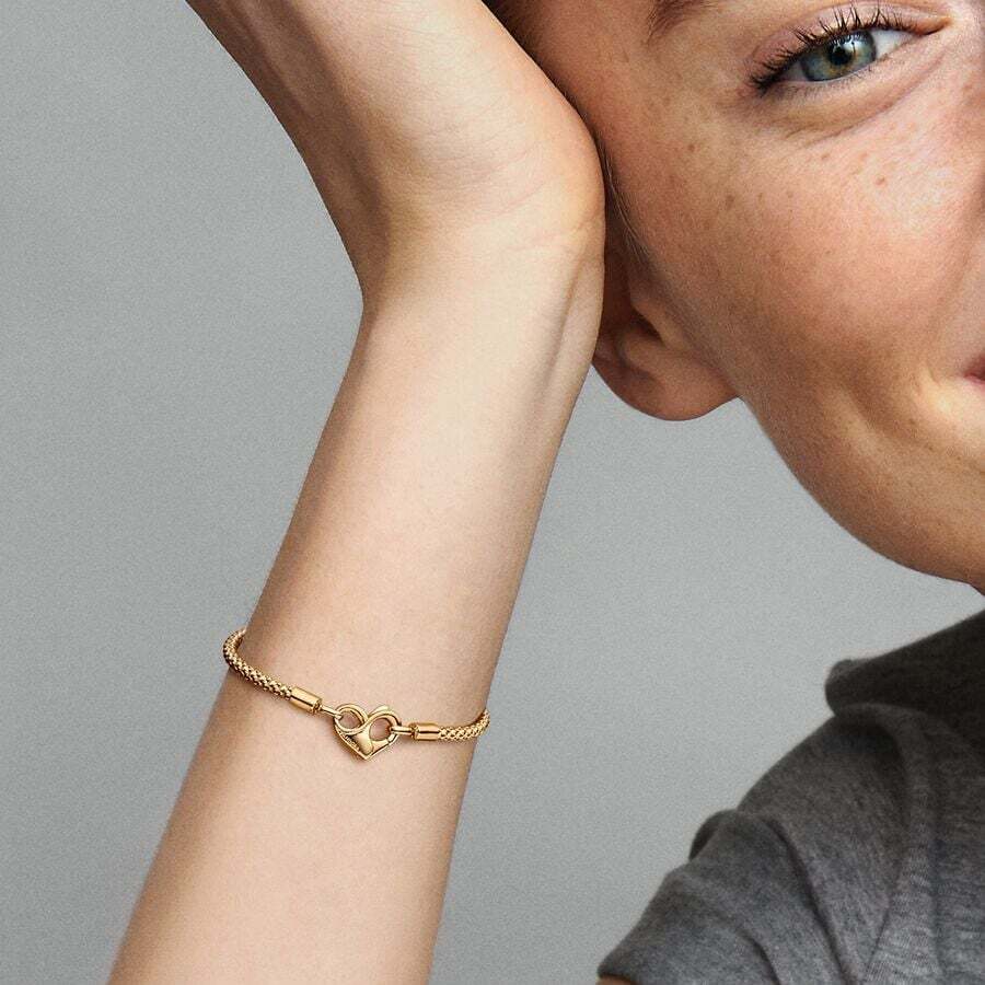 Gold Plated Bracelet / 562731C00-18