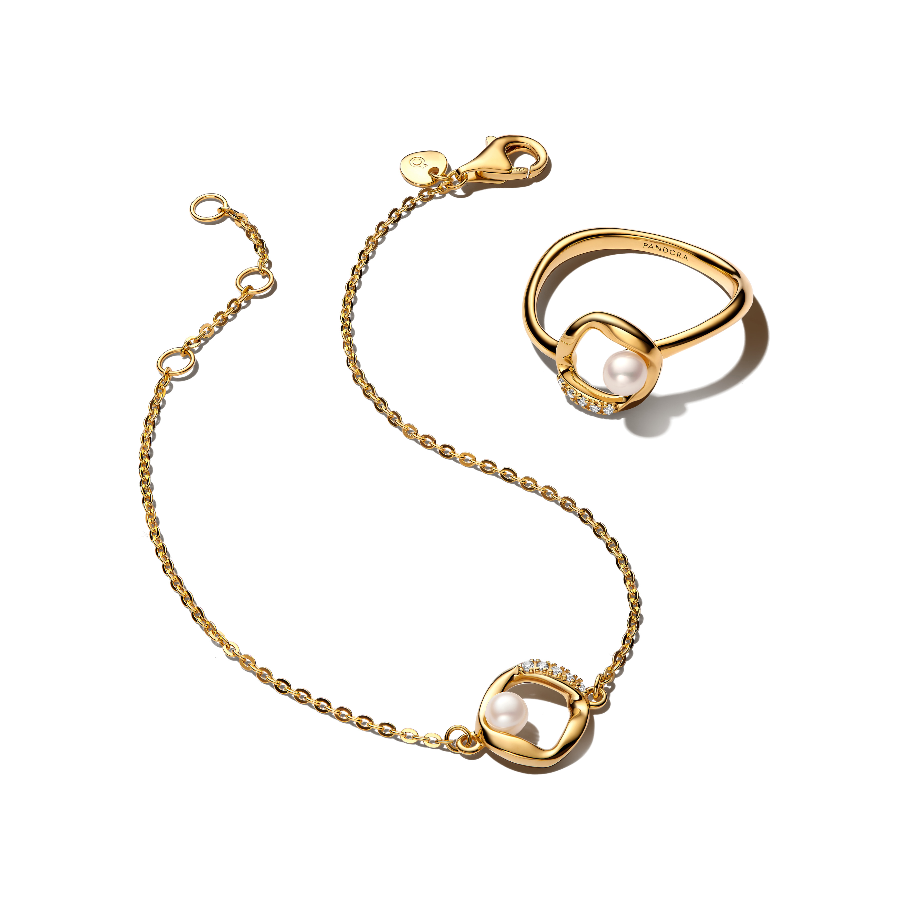 Simple Pearl Jewelry Set