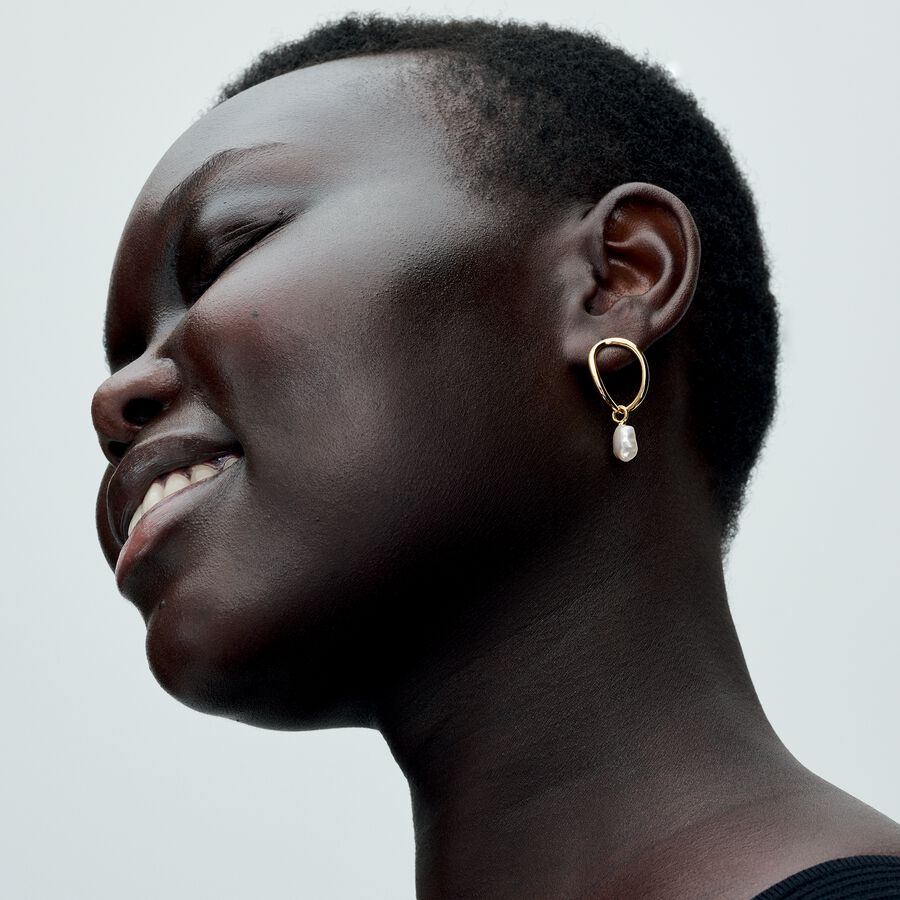 14k Gold-plated drop earrings with baroque white t