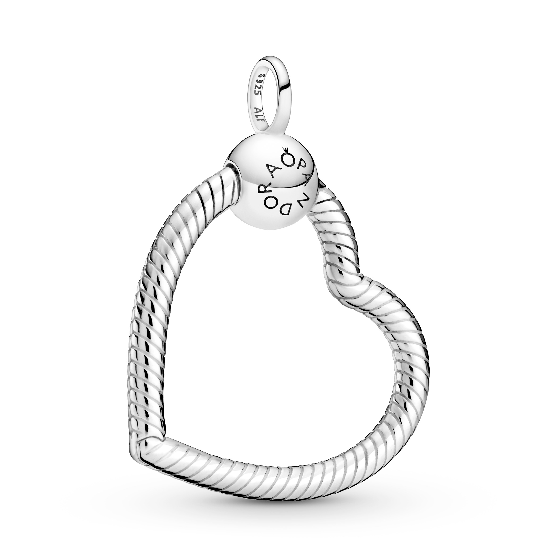 Moments Sterling Silver Pendant / 399384C00
