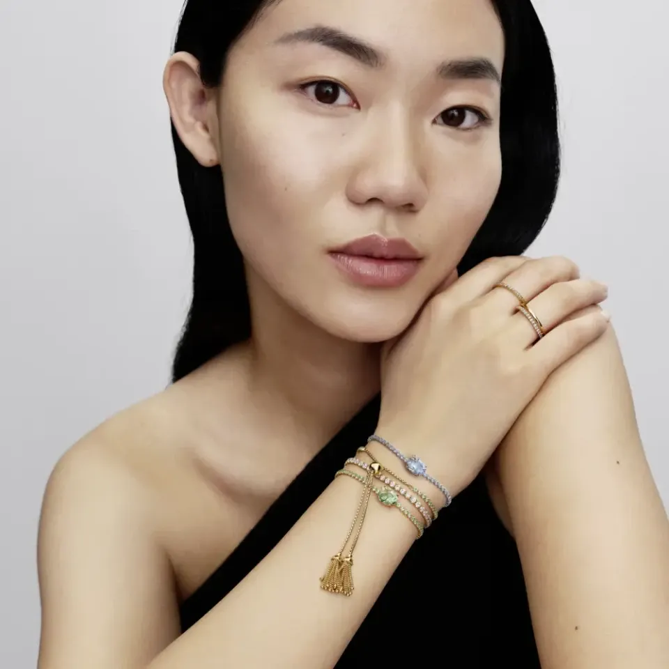 Butterfly 14k gold-plated slider tennis bracelet with pastel green crystal and clear cubic zirconia/ 564402C01-2