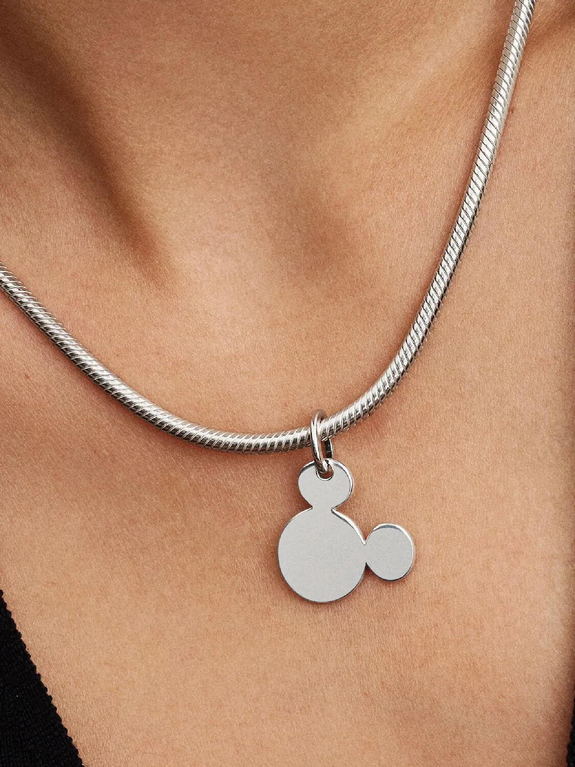 Disney engravable Mickey Mouse sterling silver dan