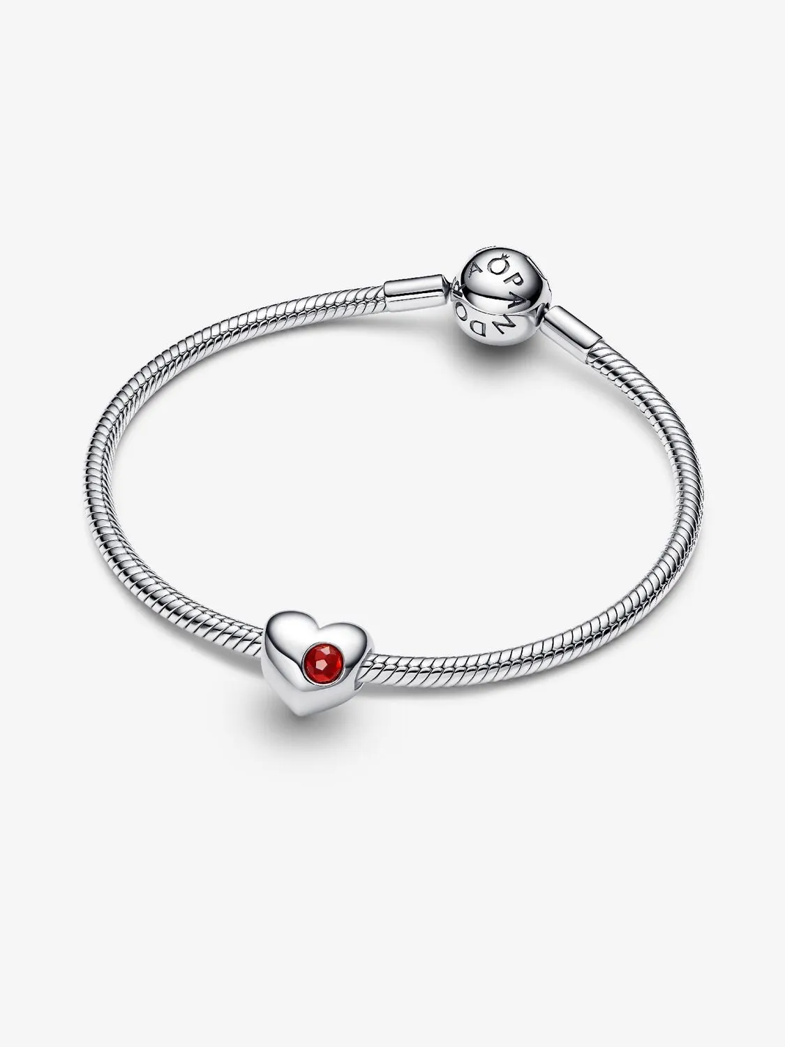 Engravable heart sterling silver charm with salsa red crystal / 794161C01