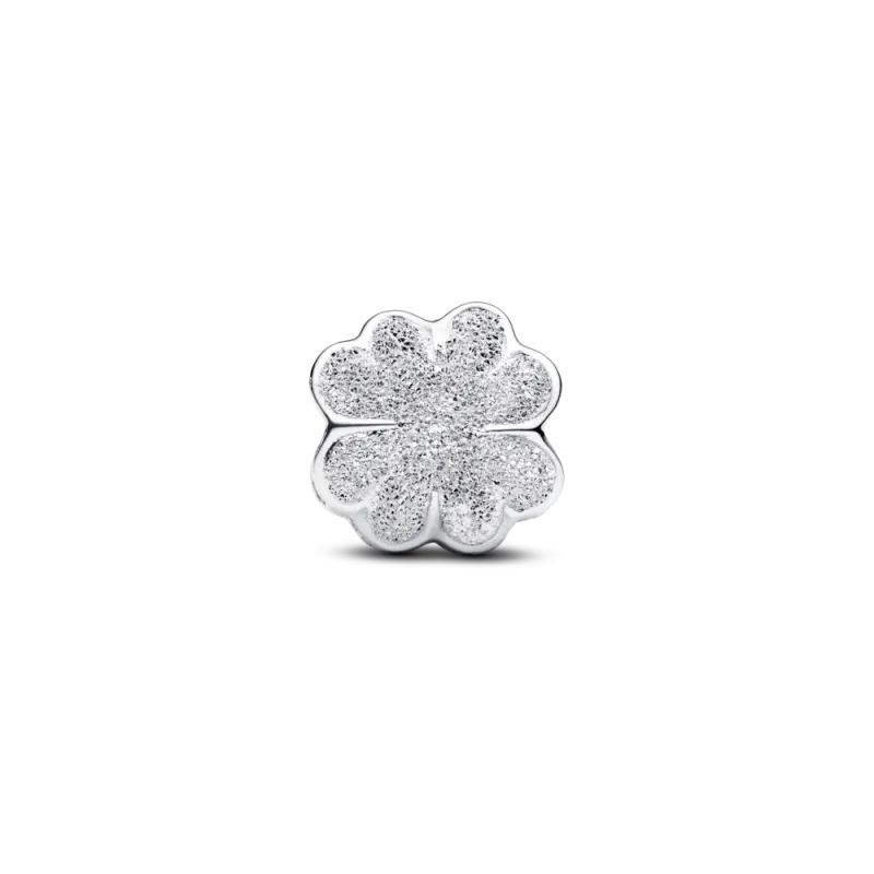 Textured clover sterling silver mini charm/ 794047C00
