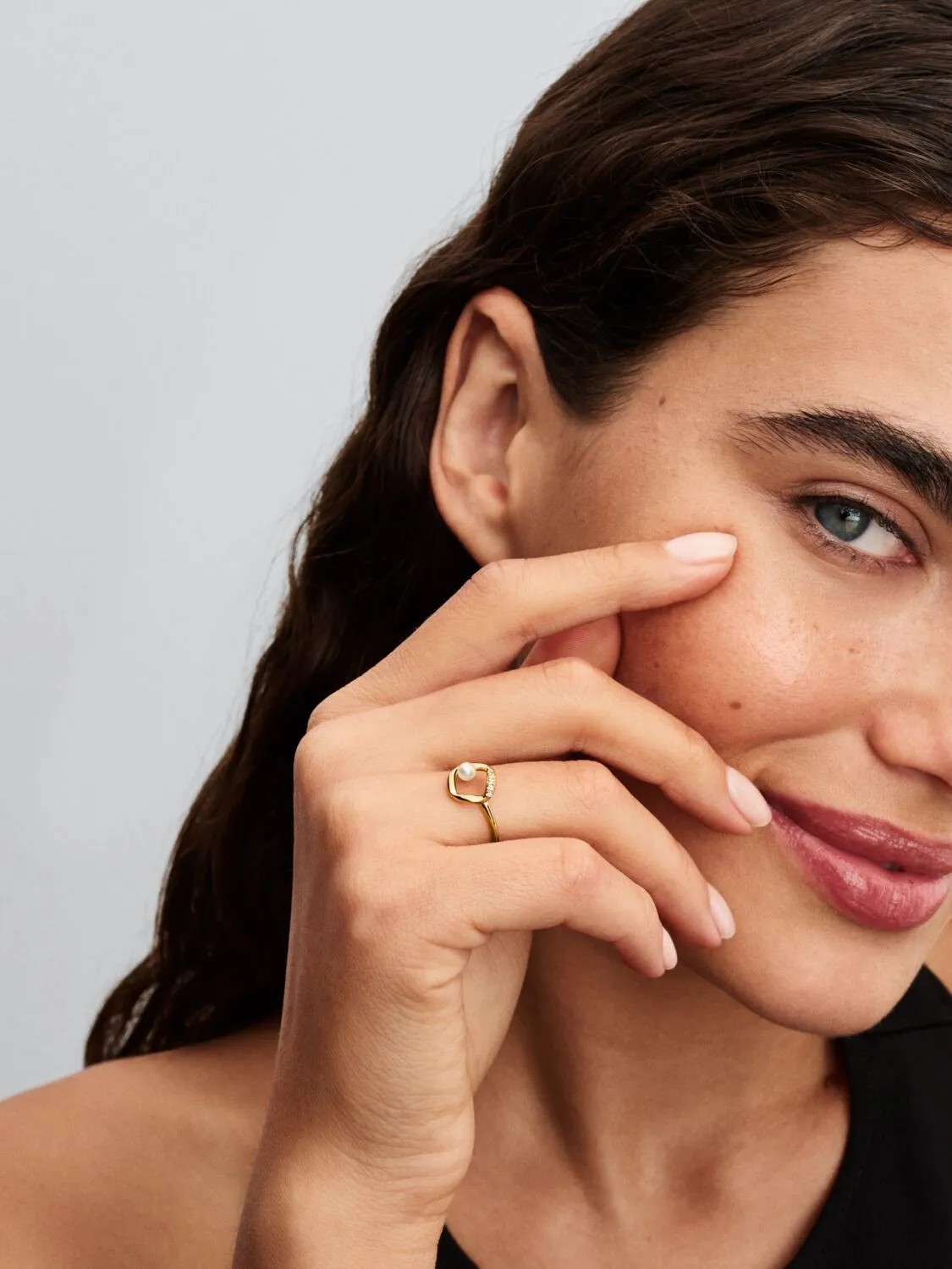 14k gold-plated ring with treated white freshwater