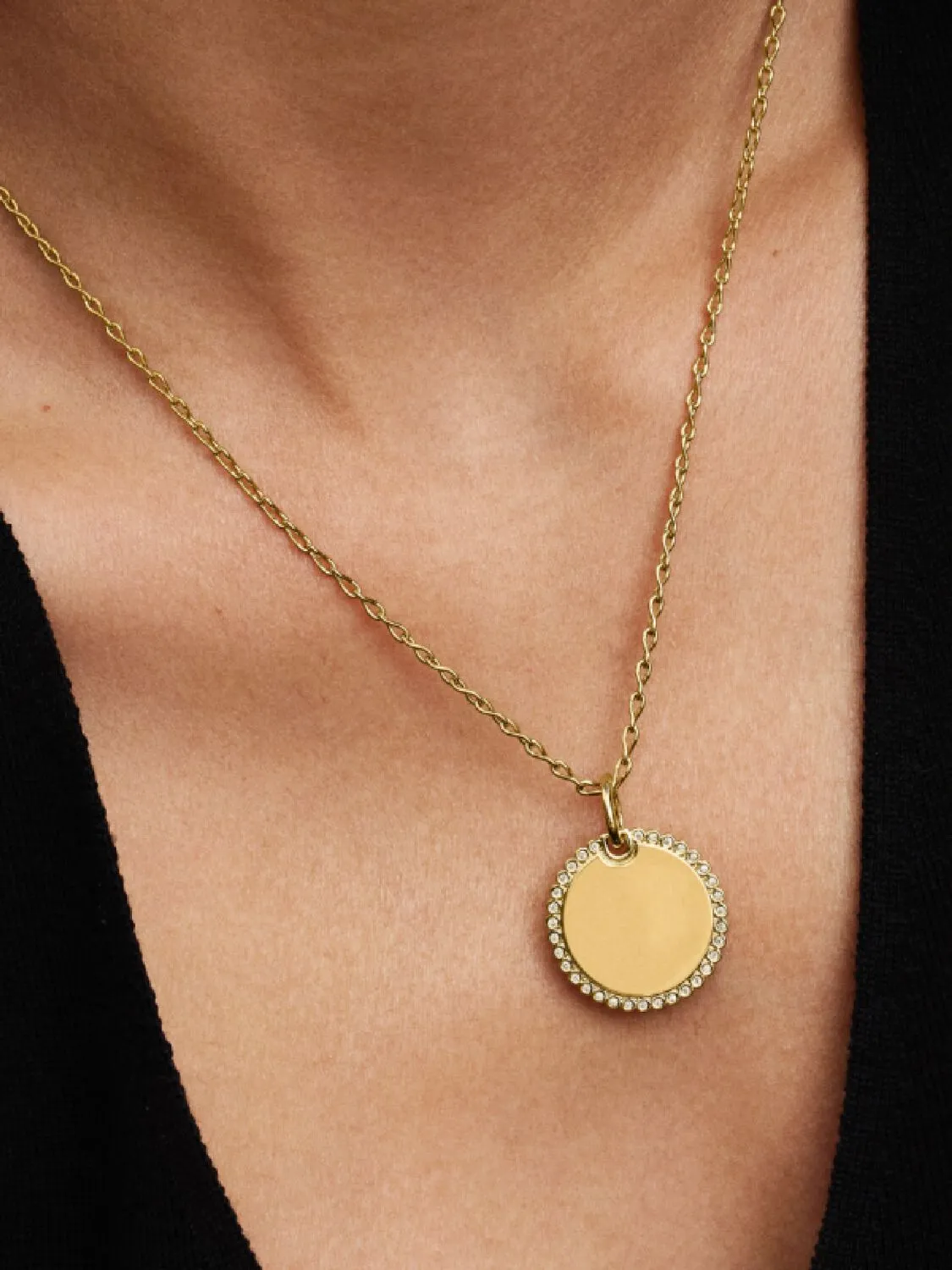 Engravable round 14k gold-plated pendant with clea