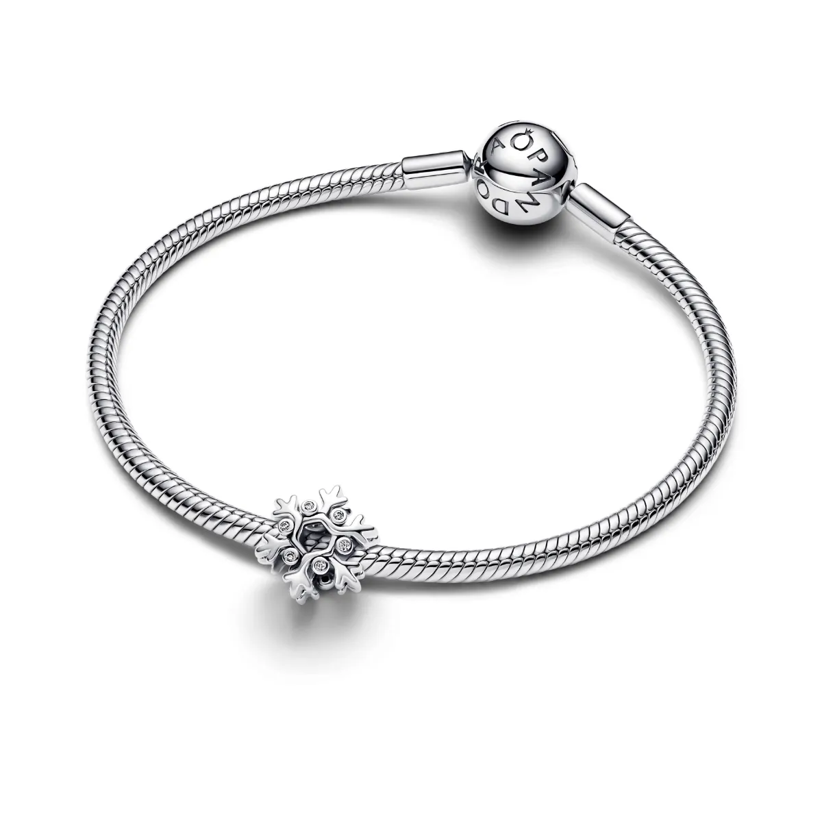 Snowflake sterling silver charm with clear cubic zirconia/794249C01