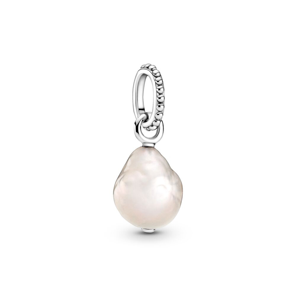 Sterling silver pendant with baroque whitefreshwater culturedpearl