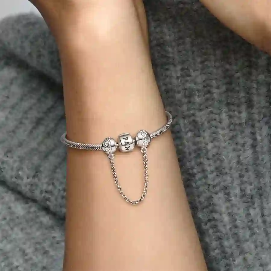 Hearts silver safety chain