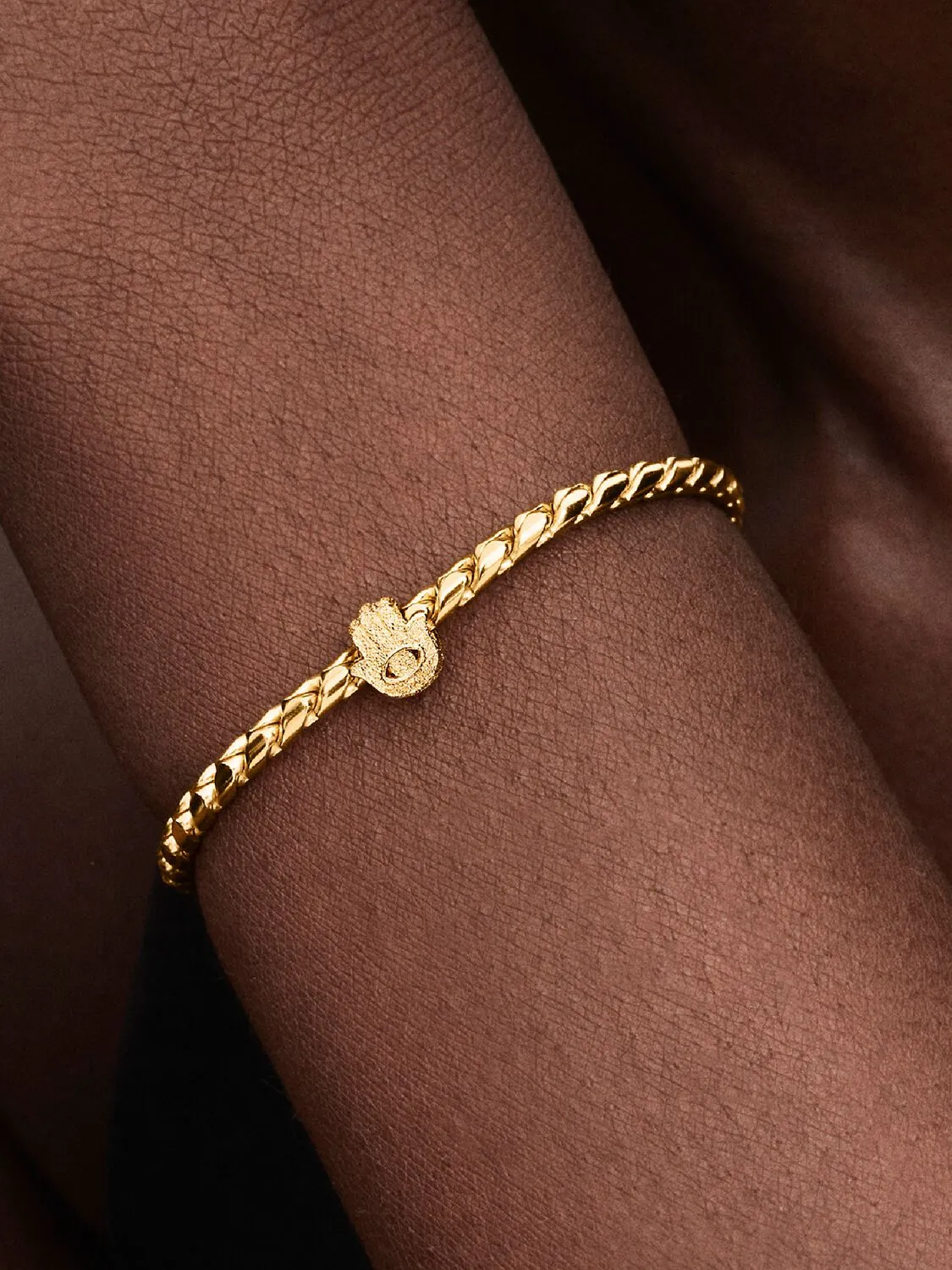 Textured hamsa hand 14k gold-plated mini charm