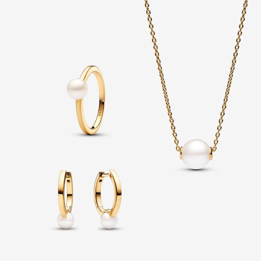 Treated Freshwater Cultured Pearl Set