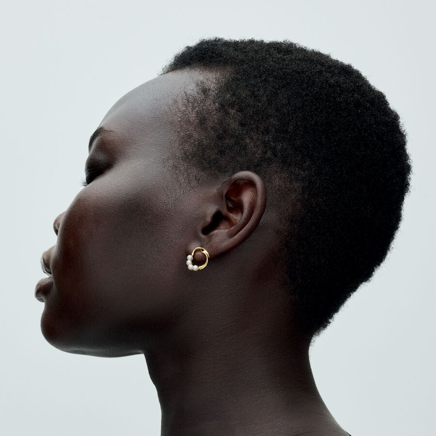 ESSENCE Gold Plated Earring / 263276C01