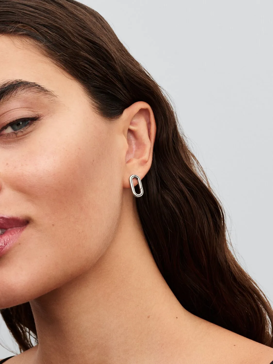 Sterling silver openable link stud earring