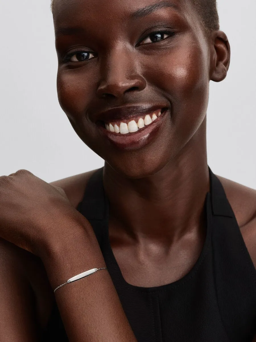 Engravable sterling silver bar bracelet with clear cubic zirconia / 594010C01-20