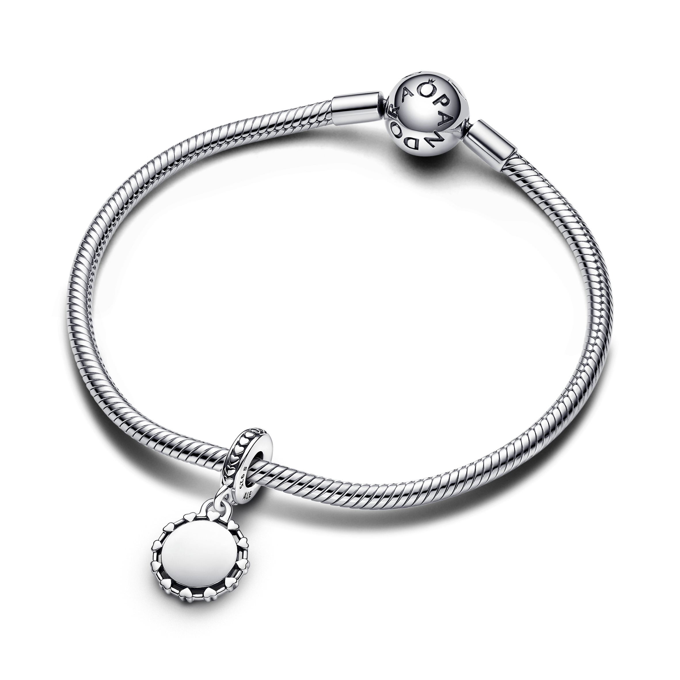 Moments Sterling Silver Charm / 792275C00