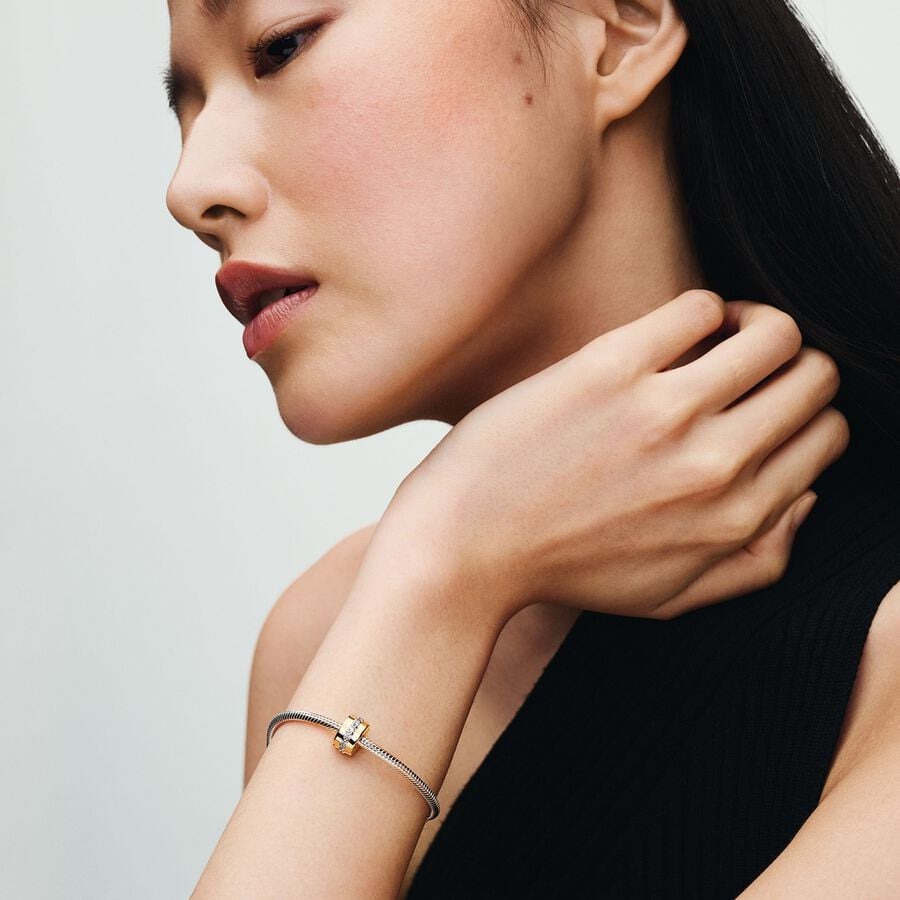 14k Gold-plated clip with clear cubic zirconia/ 761972C01